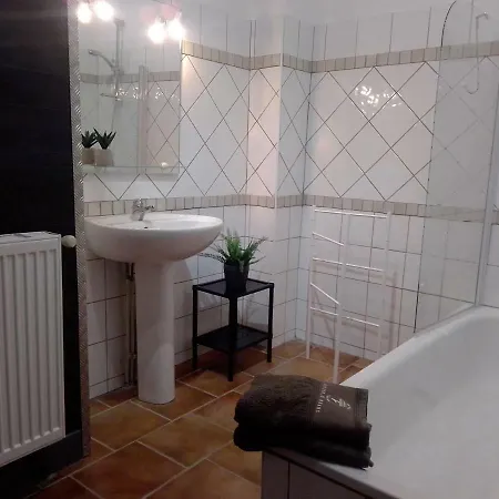 Un Tresor En Bastide : 4/6 Couchages Apartment