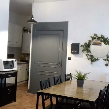 Apartment Un Tresor En Bastide : 4/6 Couchages
