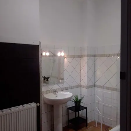 شقة Un Tresor En Bastide : 4/6 Couchages